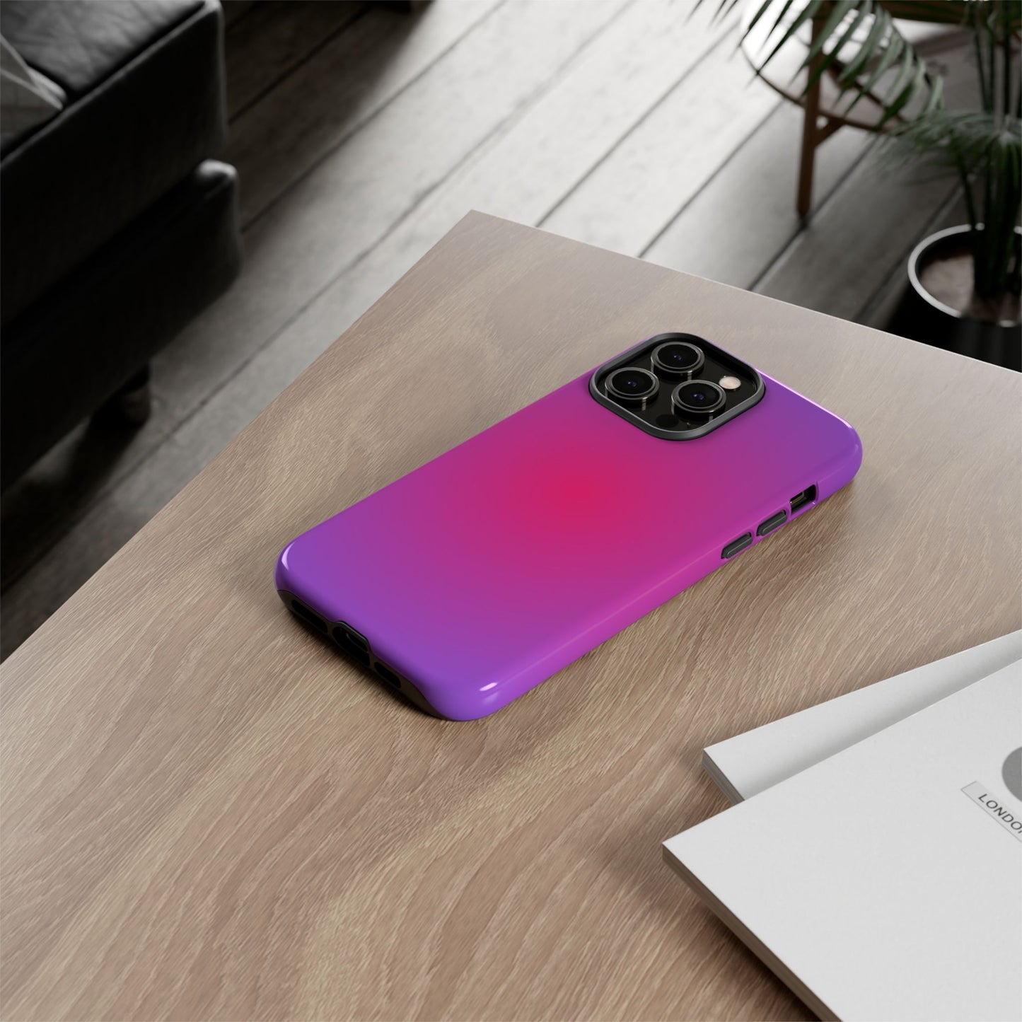 Pink to purple aura